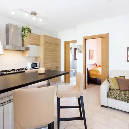 Apartamento Bilocale Giulia Casa Alzi